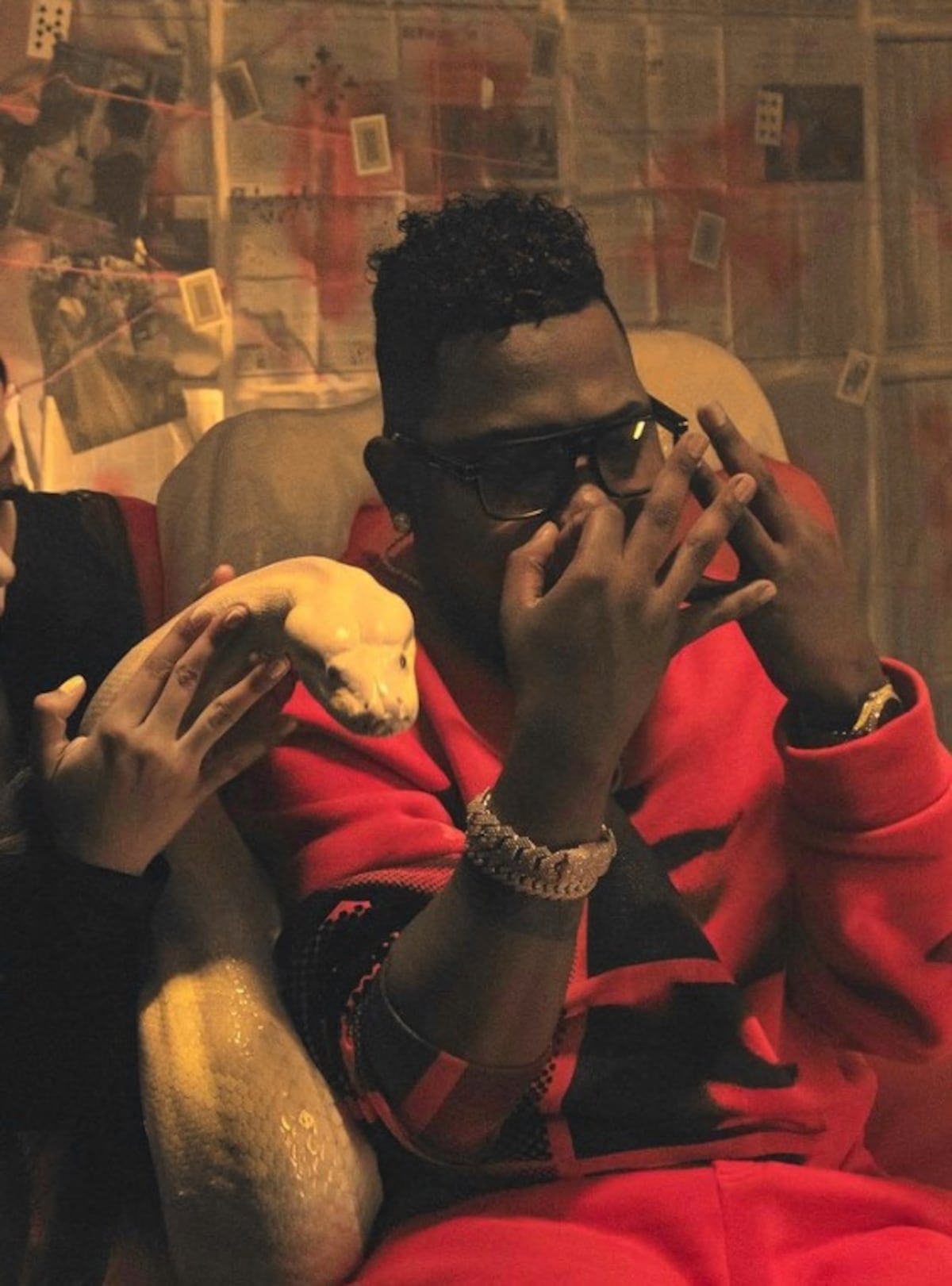 Yemil tiene prendas de oro, un rolex y diamantes, nada ‘chiviao’ 