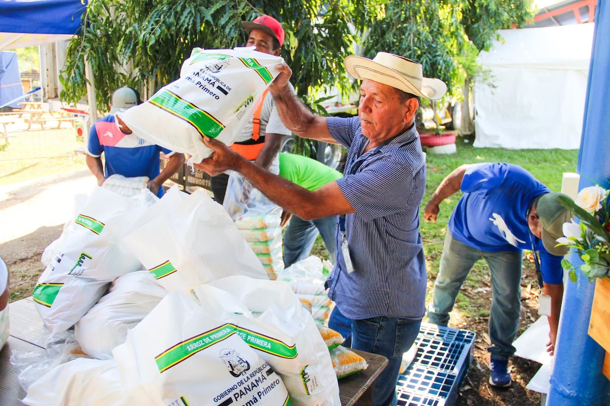 El arroz con límite: hasta 25 libras por familia en las agroferias