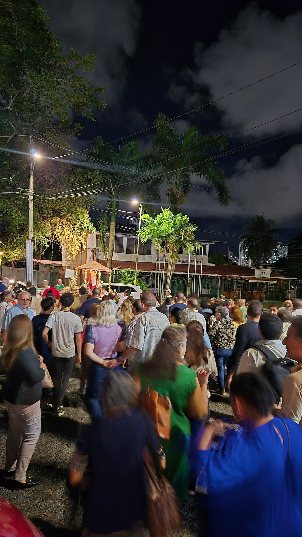 ‘Le hemos fallado a las mujeres’: Monseñor Ulloa pide un alto frente a la ola de femicidios en Panamá