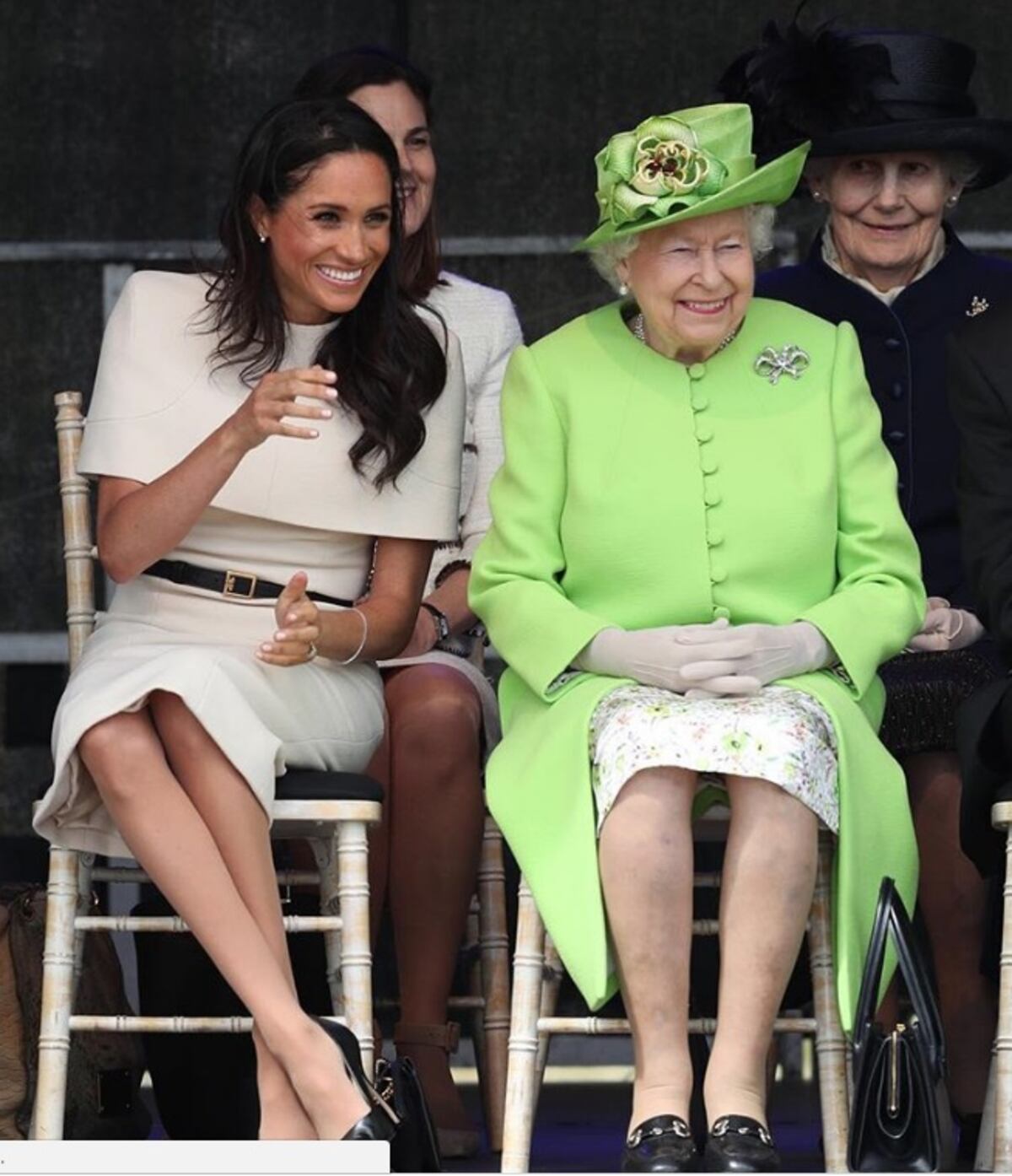 Meghan Markle es la preferida de la reina Isabel y se la llevó a pasear en tren