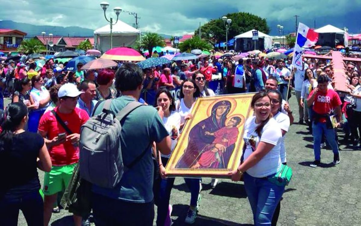 Hoy, sábado 18, llegarán a suelo panameño los símbolos representativos de la JMJ