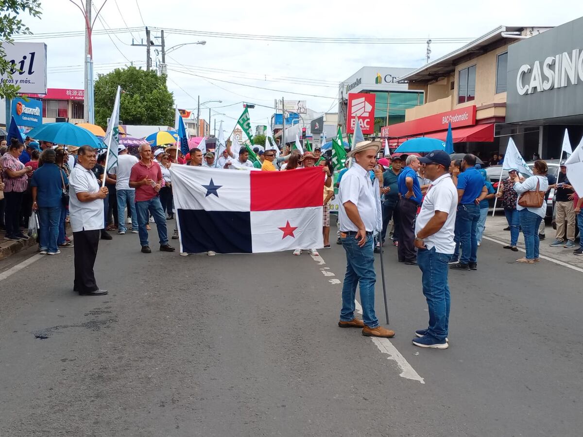 Docentes veragüenses en pie de lucha 