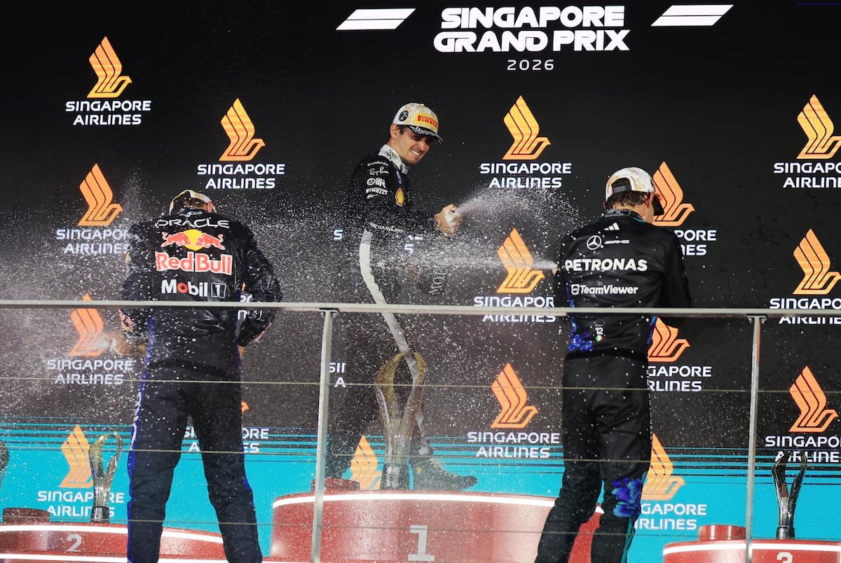 Verstappen brilla en la noche de Singapur y Antonelli ya roza el título