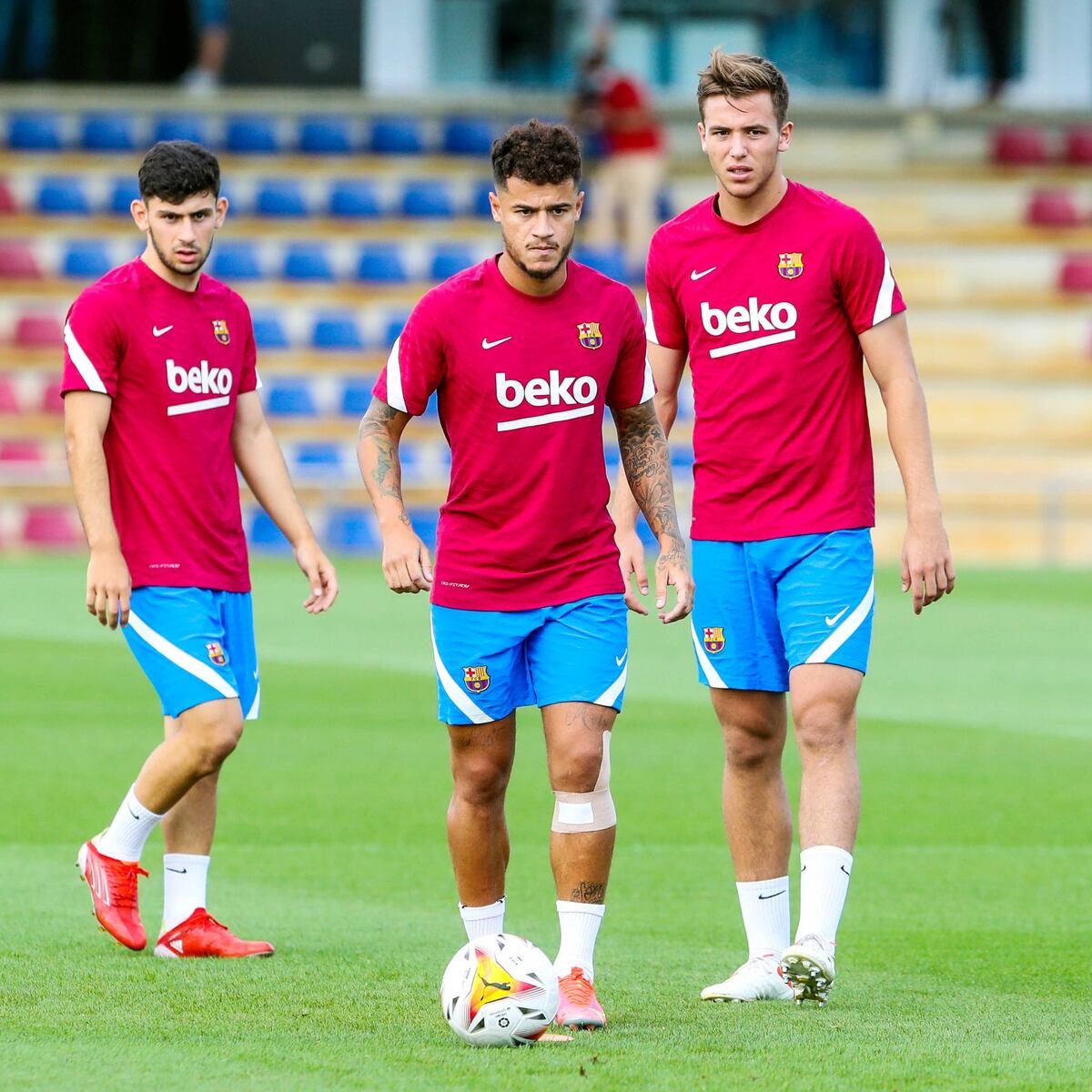 El dorsal #10 en el Barcelona sigue sin dueño