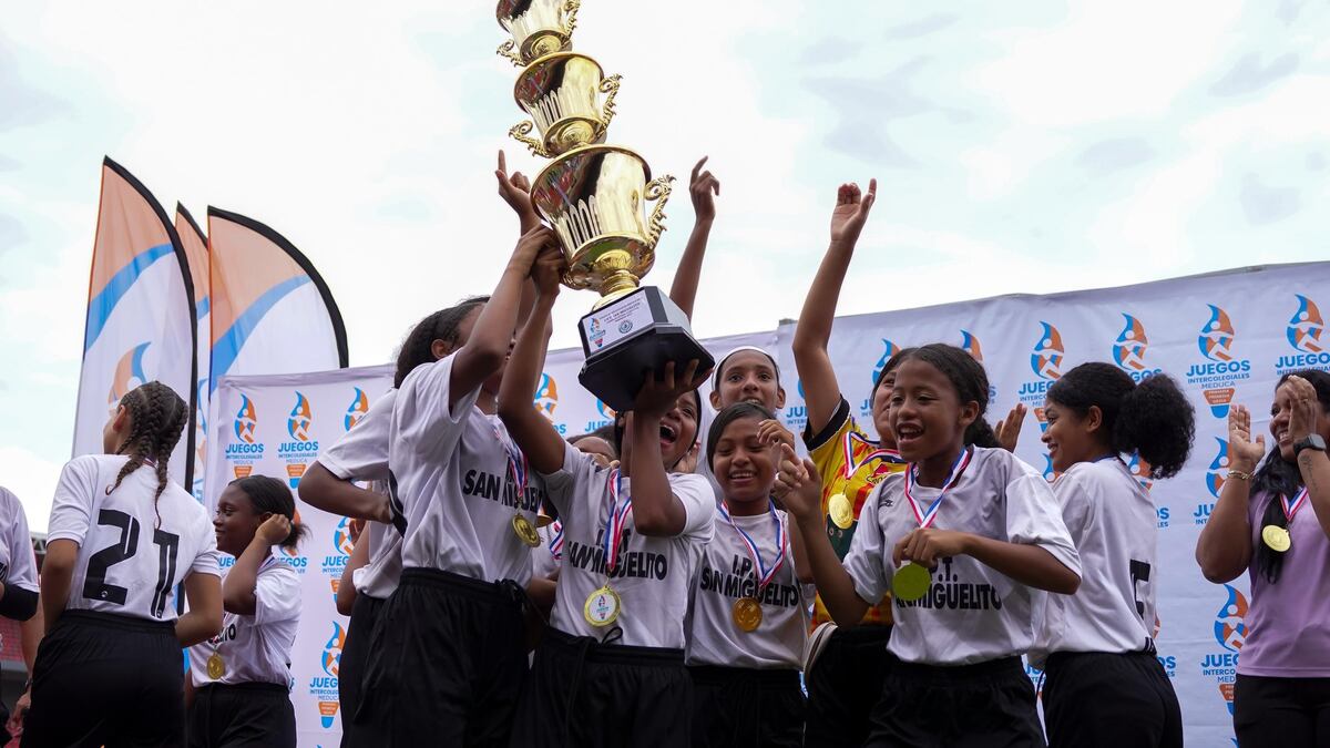 IPT San Miguelito e Instituto Rubiano brillan en fútbol de los Juegos Intercolegiales 2025
