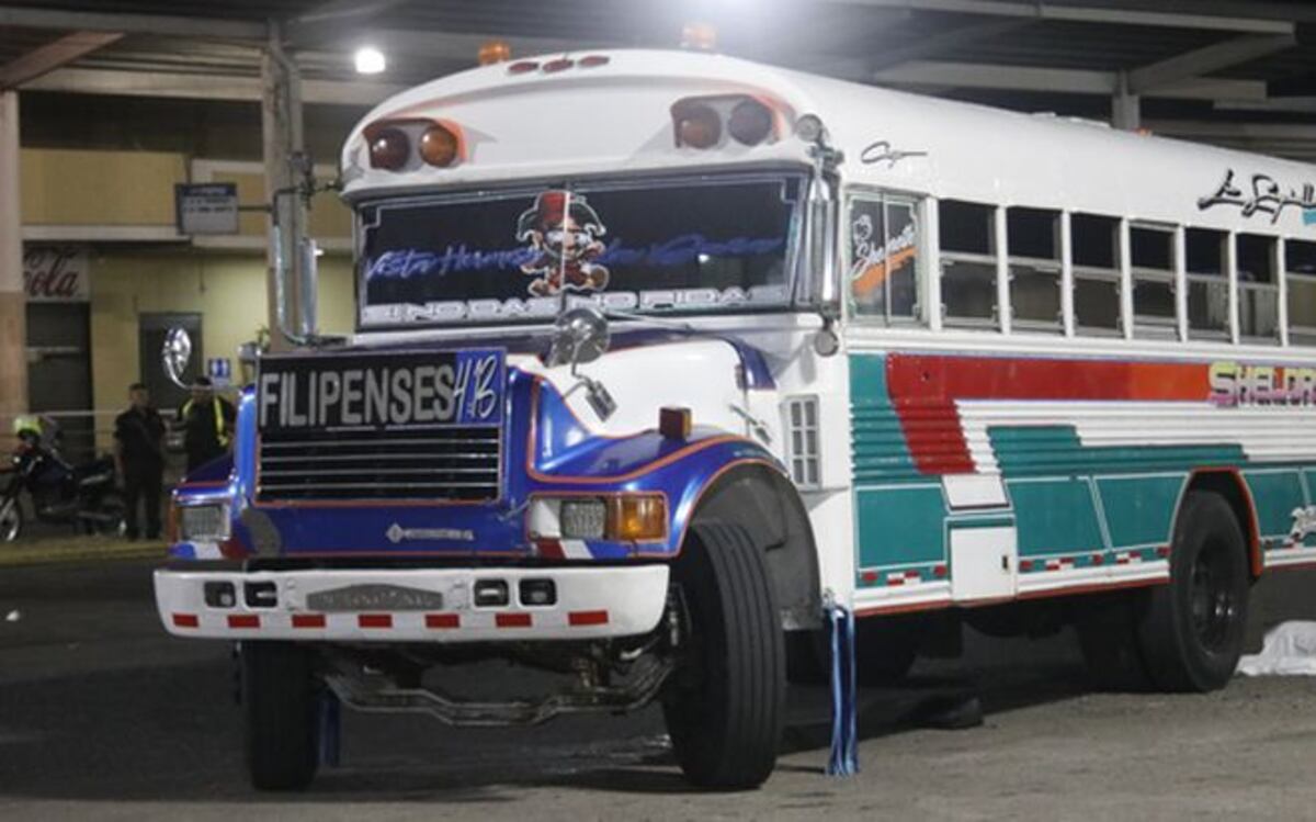 Diablo verde arrolla a una cliente de un casino en centro comercial La Doña