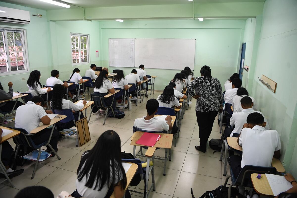 Así amanecieron las escuelas en el interior del país, tras el llamado a paro docente