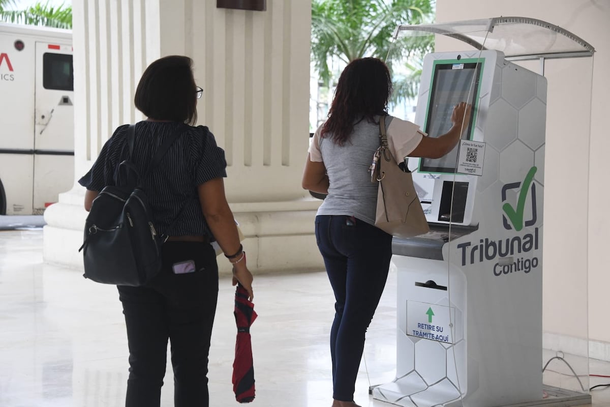 ‘Pensé que este segundo día sería mejor. Ha sido peor’. Inconvenientes en recolección de firmas, según precandidato independiente Jorge Bloise