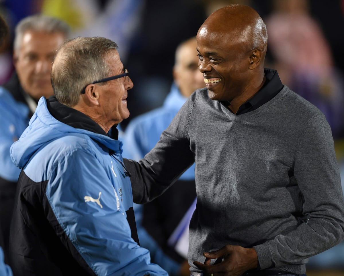 Dely Valdés: ‘Que sea entrenador tiene que ver con haber conocido a Tabárez’
