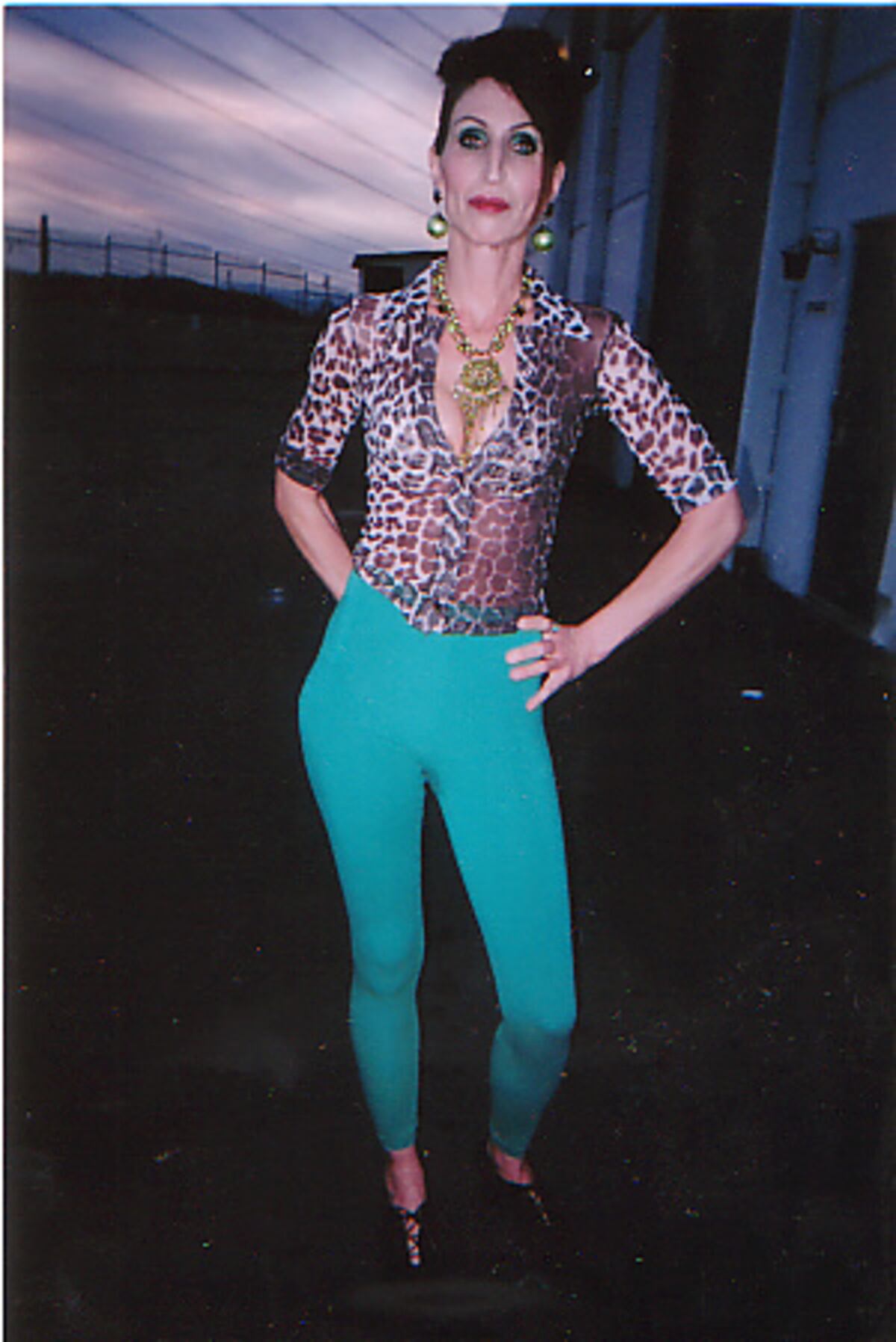 Esta es la actriz detrás de 'La Monja', el personaje que está cautivando