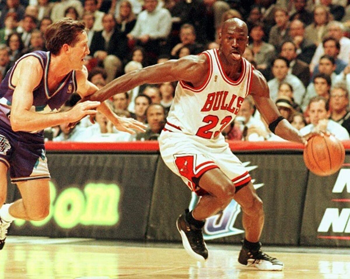 ‘Hemos tenido suficiente’, dice exestrella de la NBA Michael Jordan tras muerte de George Floyd