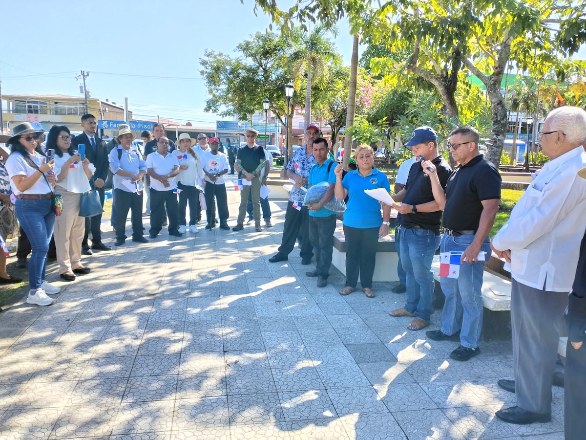 Santiago recuerda a los héroes del 9 de enero