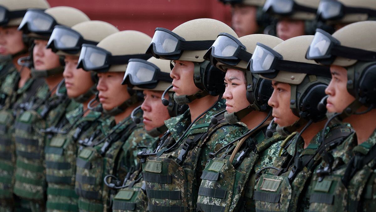 Taiwán saca pecho y le advierte a China: “Aquí no nos rendimos”