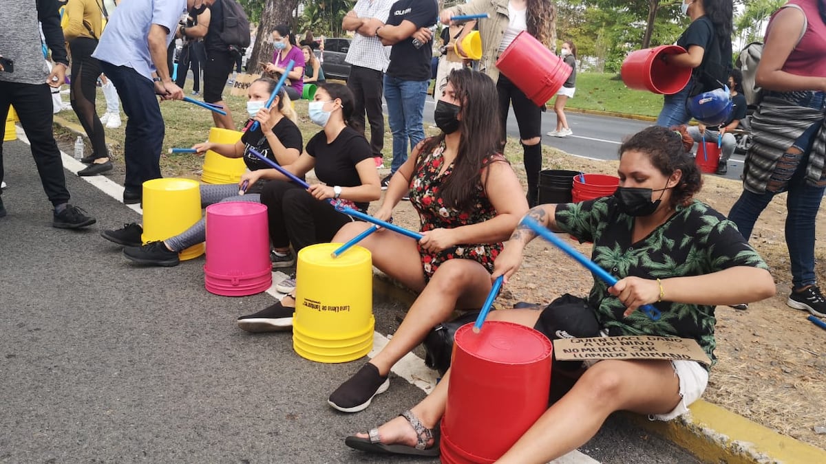 Siguen las protestas. Sociedad civil pide castigo para los vinculados en los abusos contra los menores de los albergues