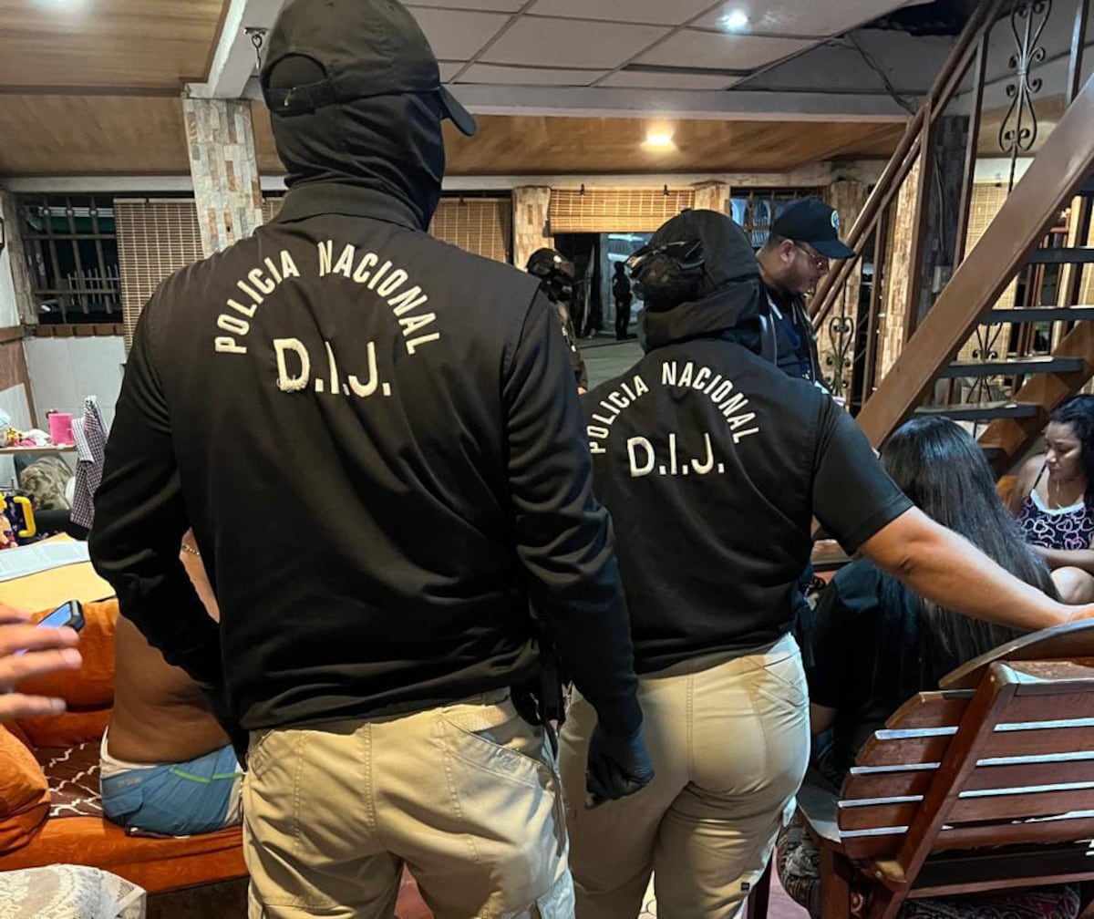 La Policía detiene a 15 estafadores por fraude bancario en la Operación Umbral