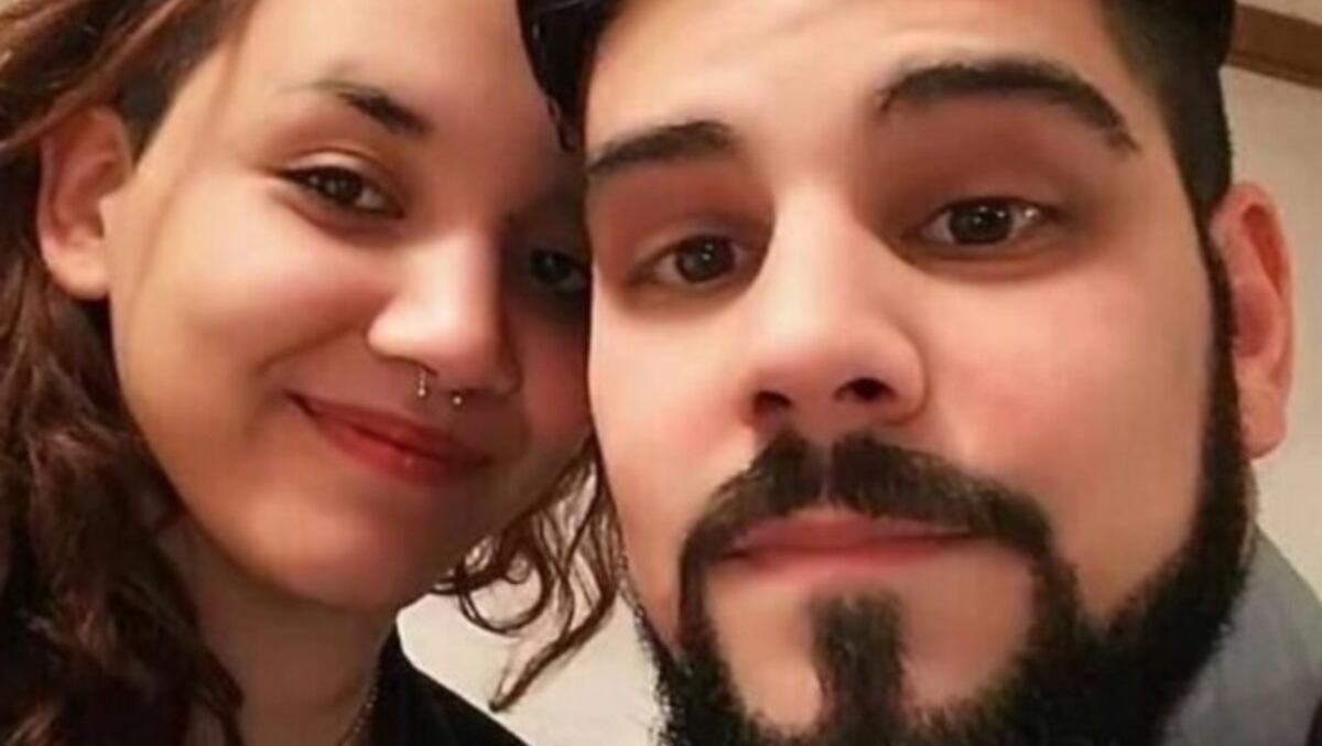 ¡LAMENTABLE! Eran novios, se metieron juntos al mar y aparecieron ahogados