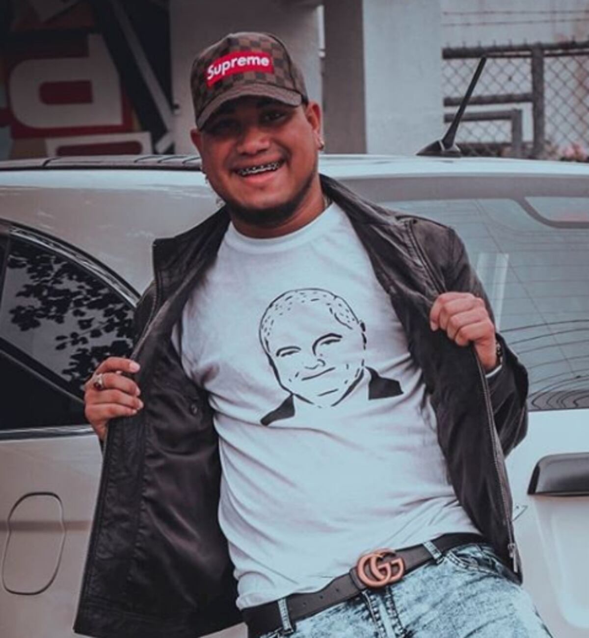 Mira quién se ganó la costosa gorra de Ricardo Martinelli