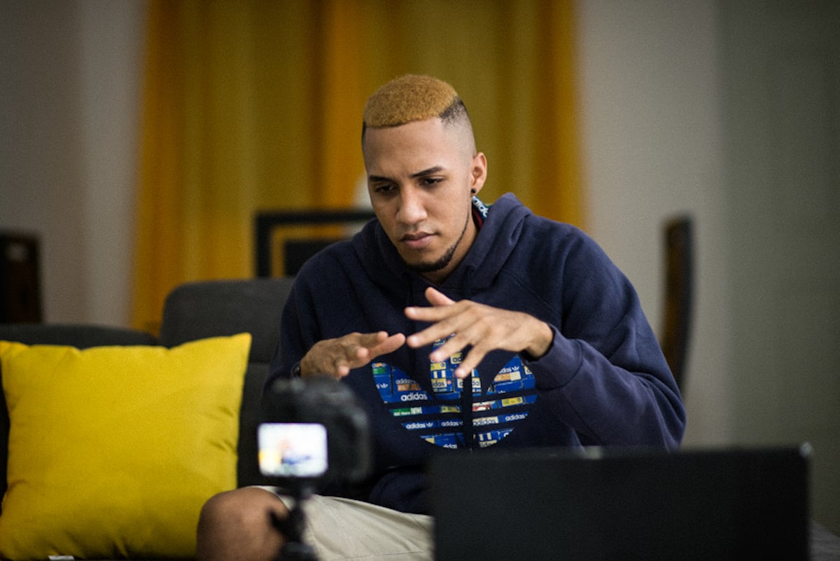 Un joven apasionado por la música. You Dante un gran talento 507 a la conquista de la audiencia