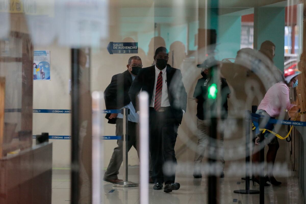 Imputan cargos por blanqueo de capitales contra dos servidores públicos en caso de la Attt