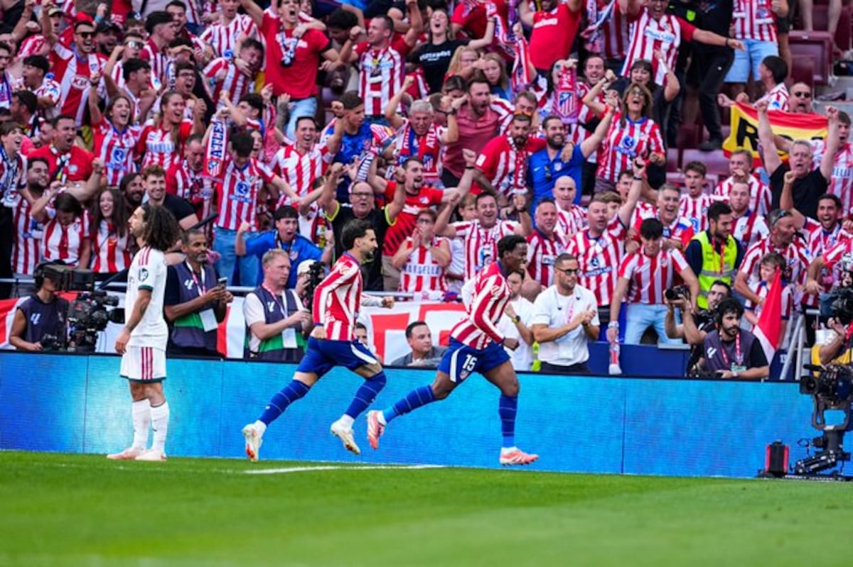 Atlético le gana al Real Madrid con penalti, expulsión y dos goles rápidos en la segunda parte