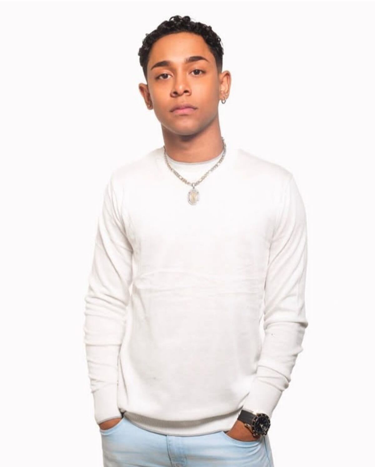 Minsa inspecciona restaurante donde influencer se ‘intoxicó' y él dice que ‘están atentando contra su integridad’