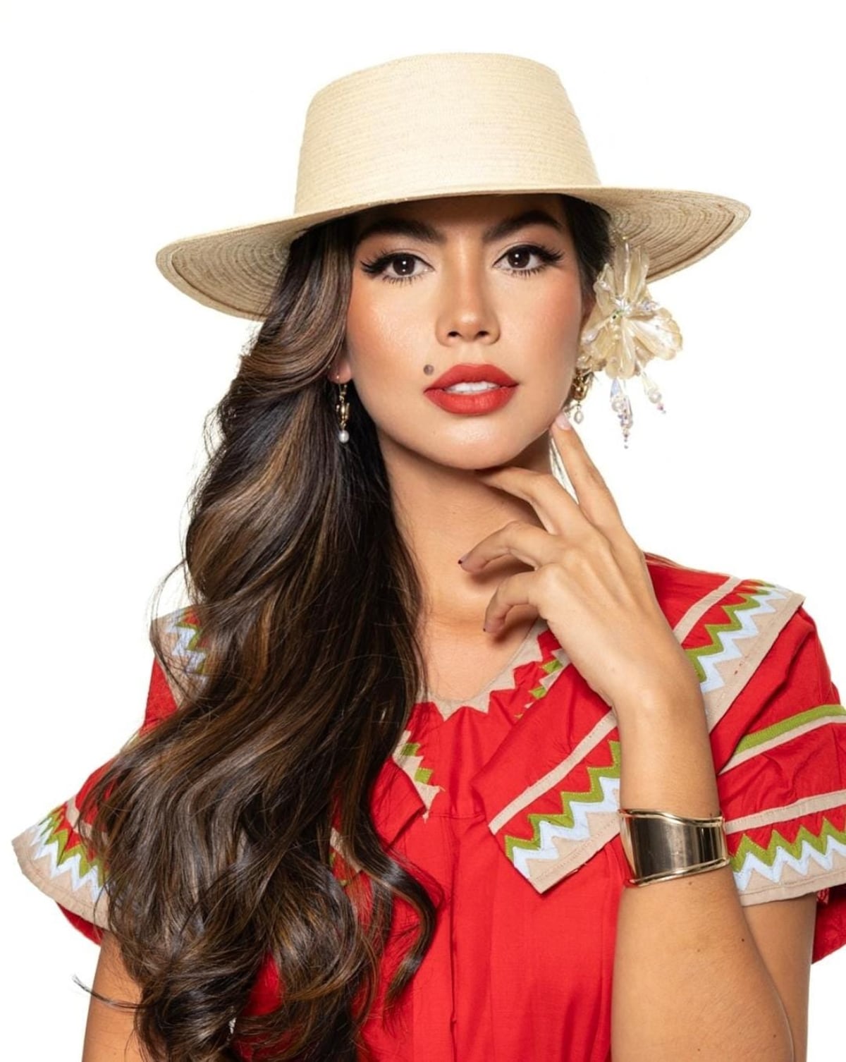 Ante los rumores con Héctor Brands, Rosa Iveth aclara: ‘Es totalmente falso lo que dicen de mí’