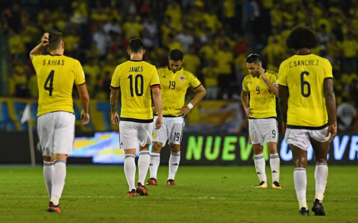 Fútbol colombiano en crisis por confusos manejos económicos