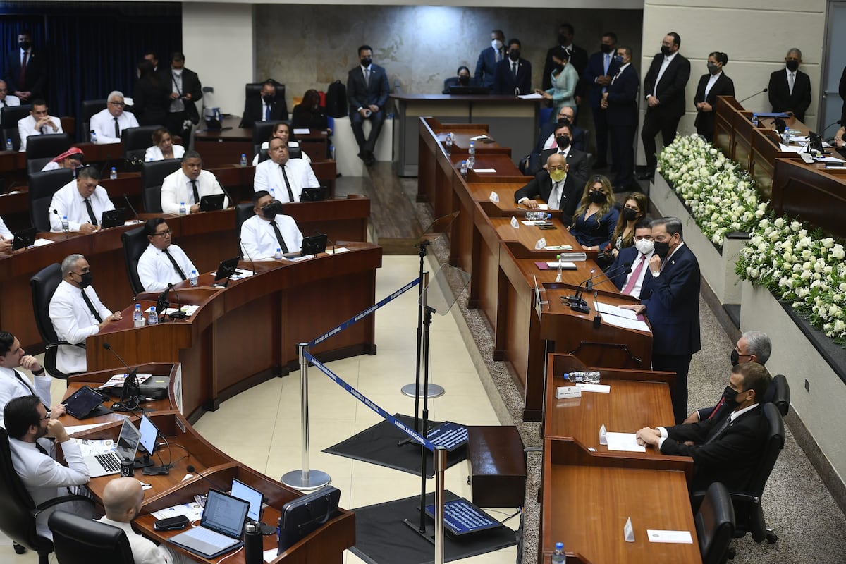 Asamblea presenta lista de contención de gasto, no usarán los aires acondicionados