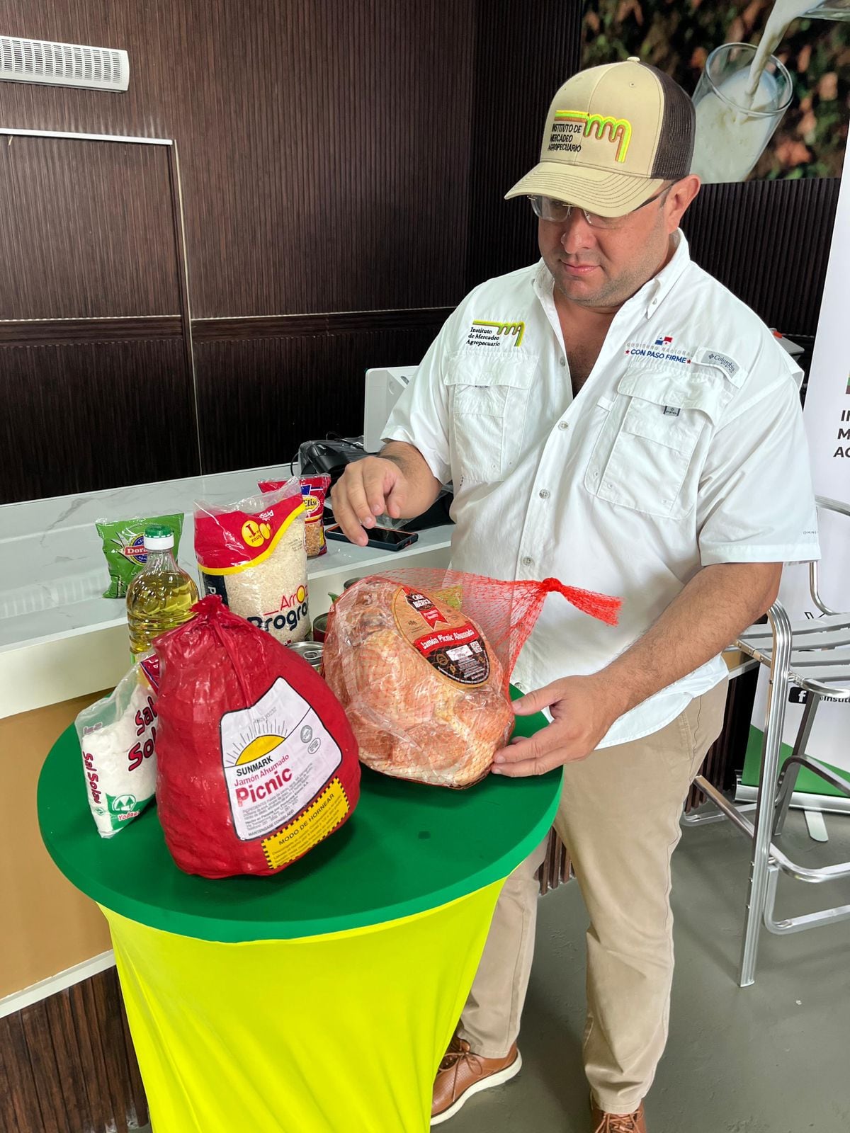 ¿Qué traerá la caja navideña?: IMA confirma 500 mil jamones y nuevos productos