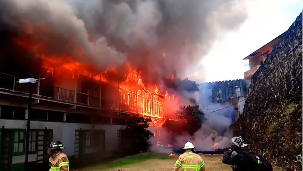 ¡Última hora! Se registra incendio en San Felipe