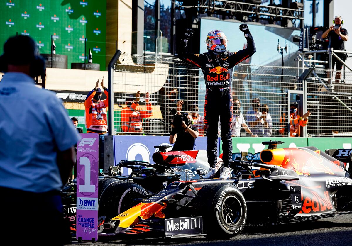 Carnaval holandés. Max Verstappen desata la euforia y retoma el liderato de la Fórmula 1