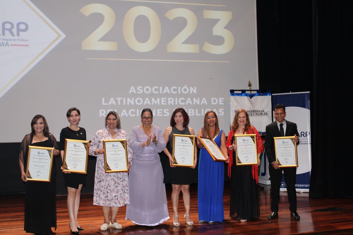 ALARP Panamá realiza reconocimiento a instituciones públicas y empresa privada, en la VI Gala por las Relaciones Públicas