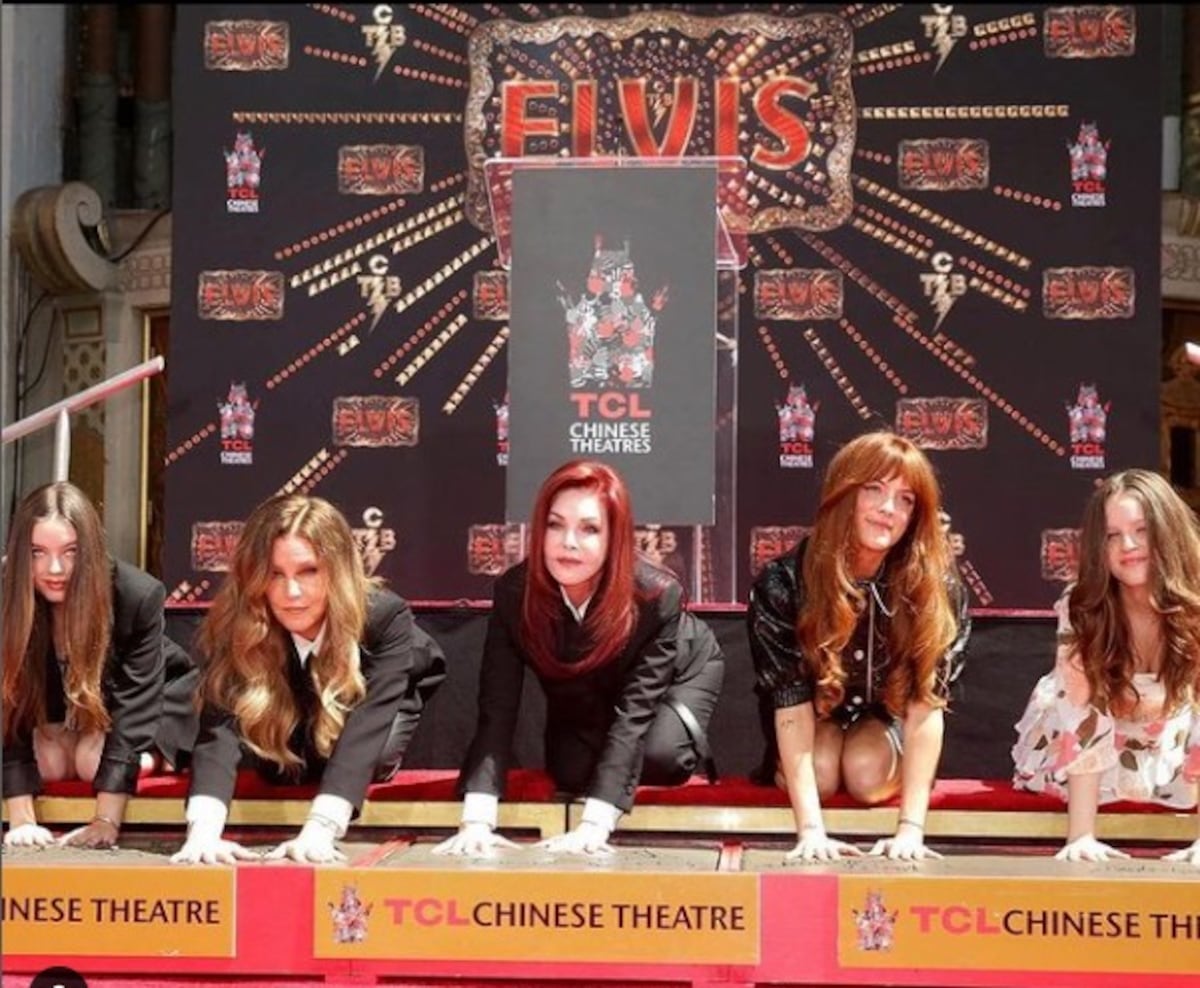 Fallece Lisa Marie Presley, única hija del Rey del Rock, Elvis Presley