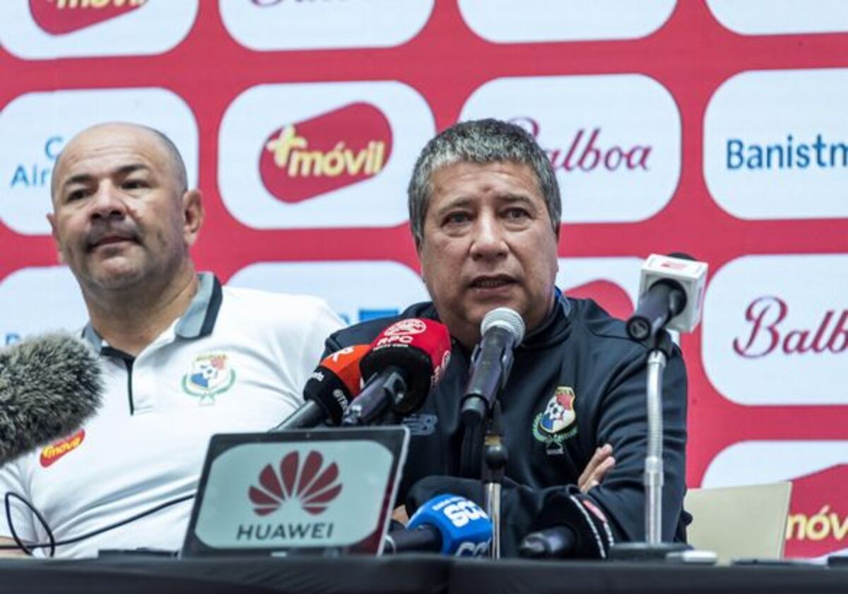 'Bolillo' reitera que 'coquetea' con Ecuador