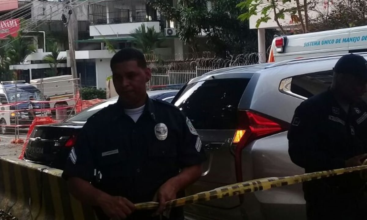 Reportan doble homicidio en vía Argentina