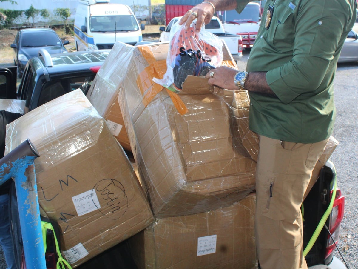 Decomisan 400 pares de chancletas truchas durante operativo de Carnaval en Chiriquí