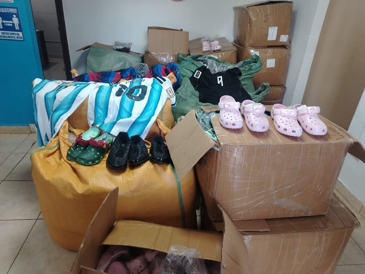 Taxi llevaba 50 mil cigarrillos ocultos en el maletero hacia la frontera de Chiriquí