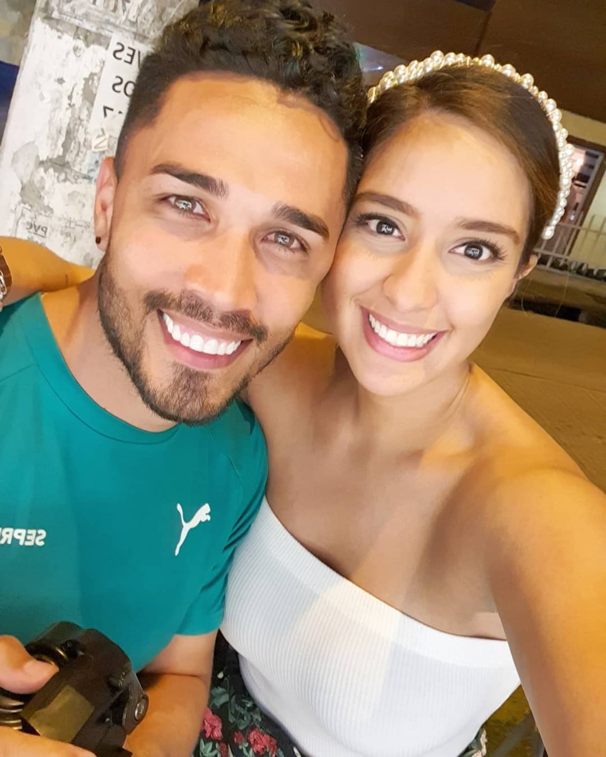 Empezó el béisbol juvenil y TVMax reemplaza a Ana Lorena por una bella chica