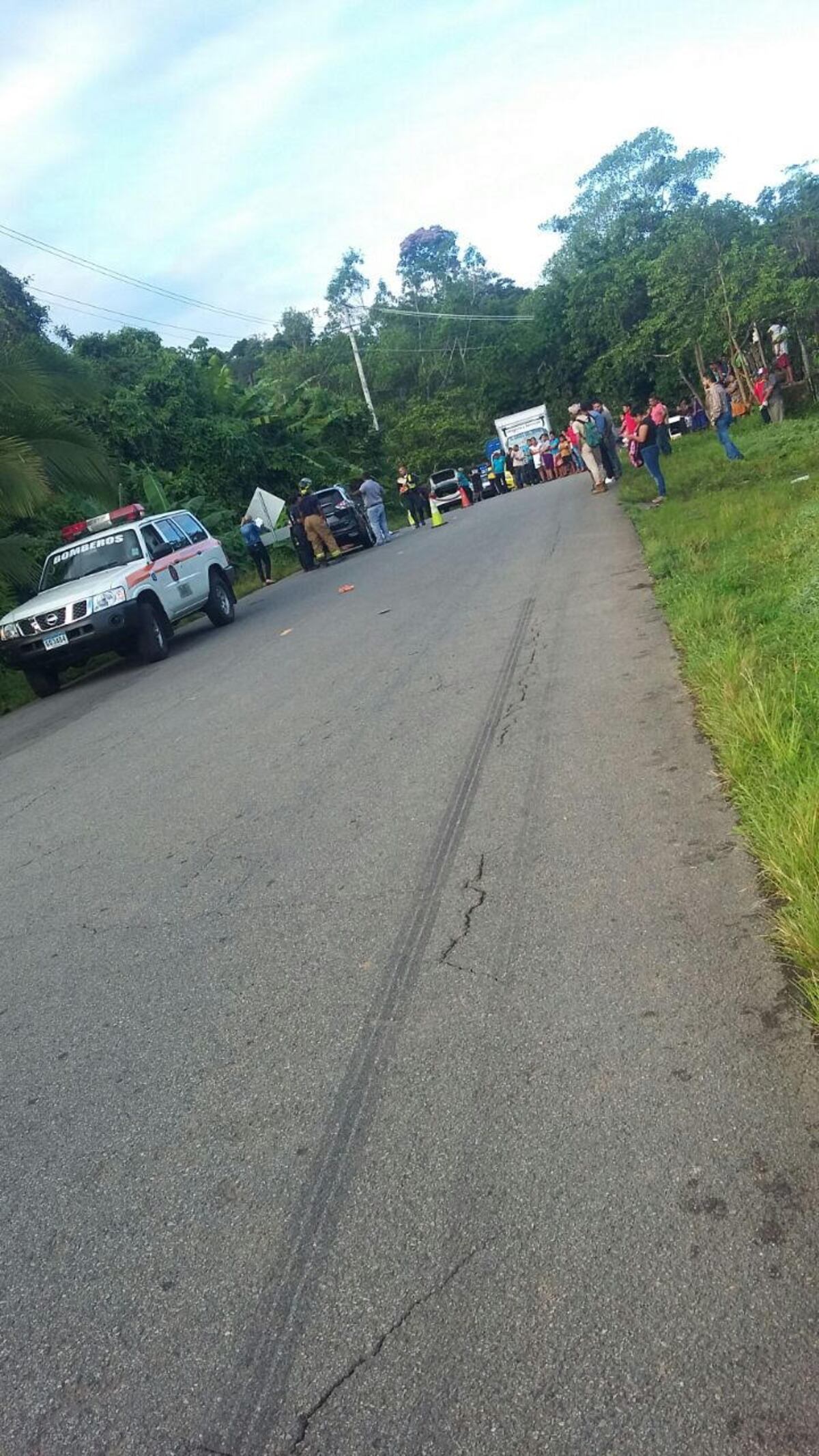 Niñas de nueve años es arrollada tras soltarse de los brazos de su madre 