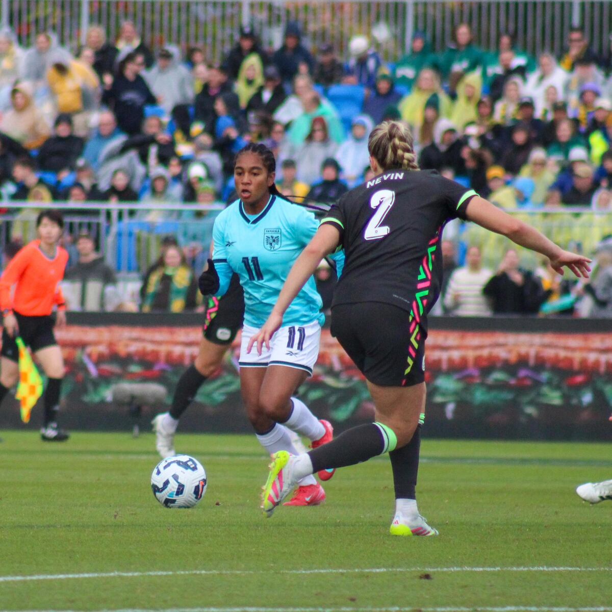 ¡Toma tu gol! Sherline King sorprendió a las Matildas y silenció a todo Bunbury