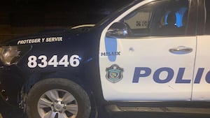 La Policía fue recibida a tiros. En velorio de sobrino de Cholo Chorrillo, un hombre resultó herido por arma de fuego  en San Joaquín, Pedregal. Videos