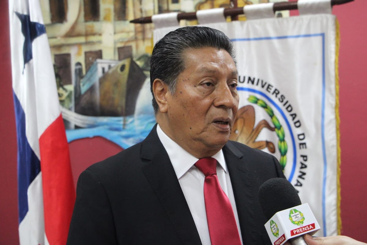 Decano de Economía alerta sobre la desaceleración y el desempleo que golpean a Panamá