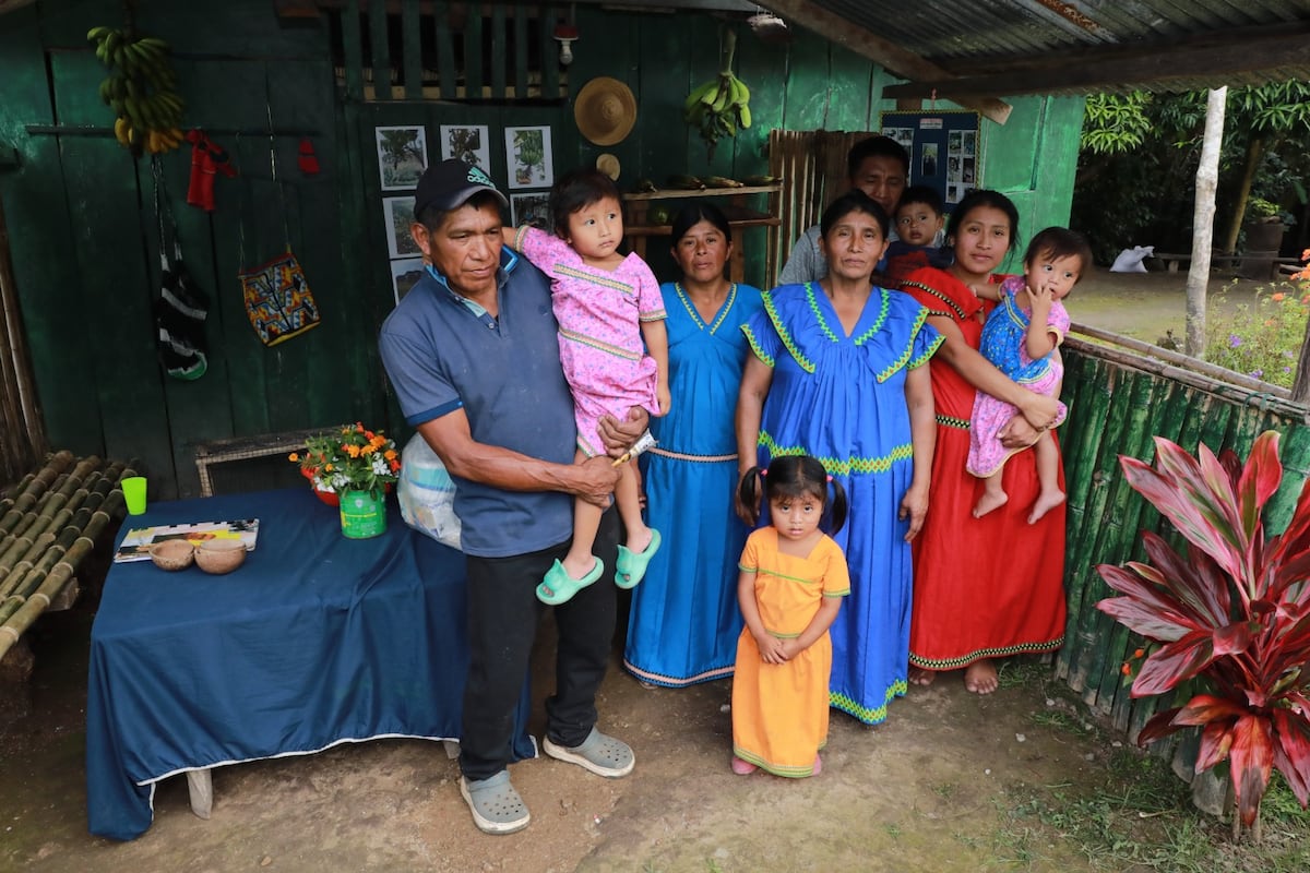 De cafetales a la universidad: la historia de Ilda que está cambiando el destino de sus hijos en la comarca