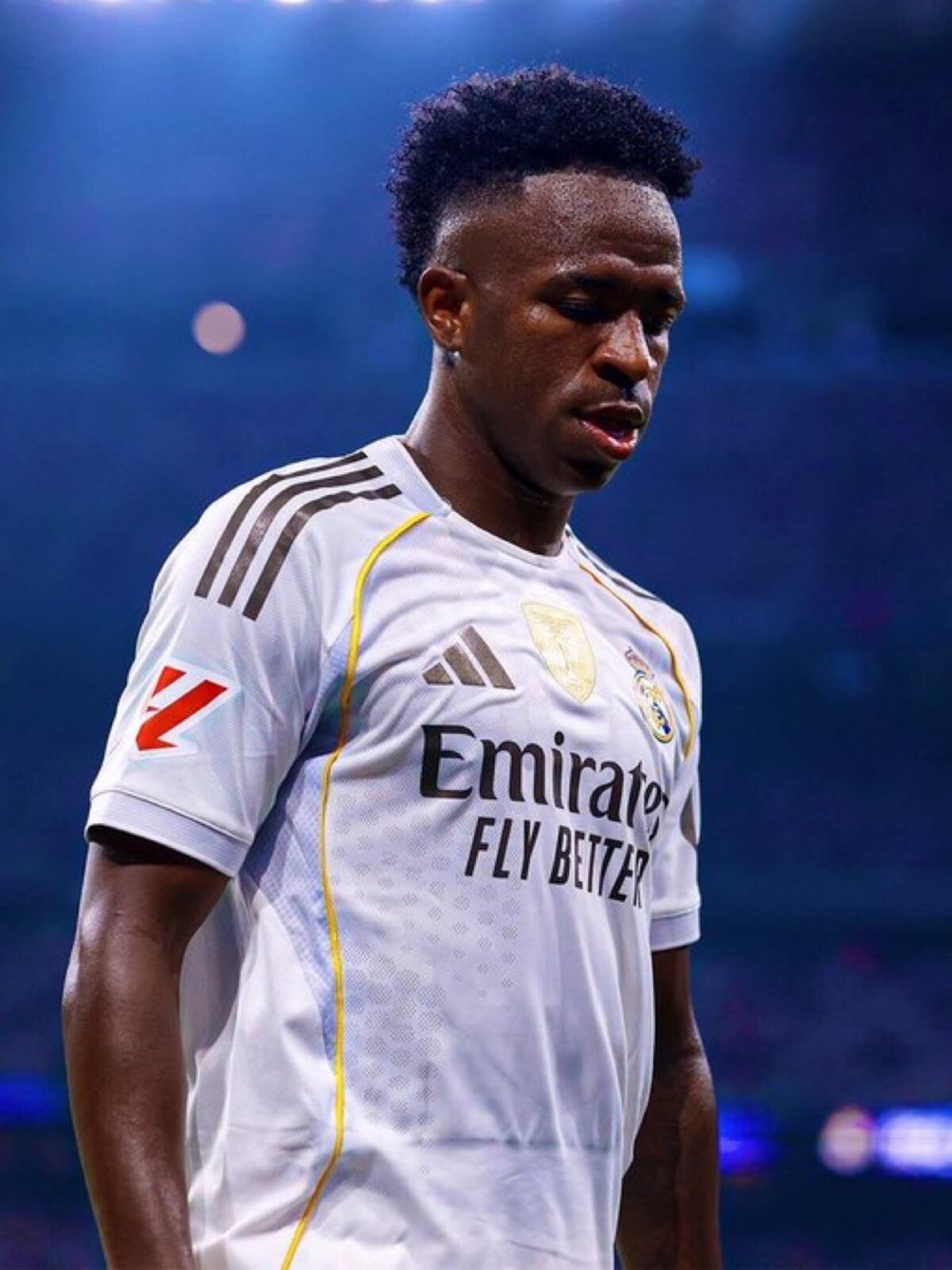 Mbappé marca y Vinicius arma el lío en pleno Bernabéu