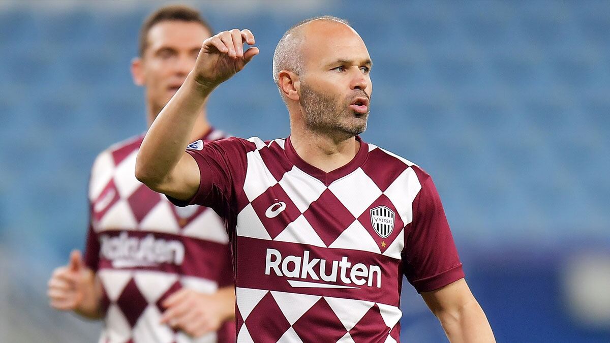 Andrés Iniesta quiere volver al FC Barcelona. A sus 38 años sigue activo como jugador 