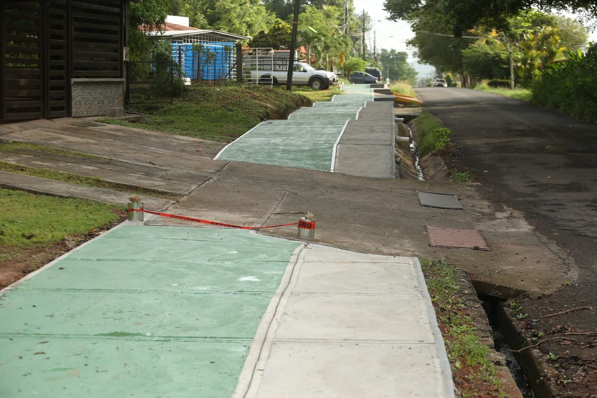 ¿La nueva pista de BMX? ¿Un nuevo nivel de Super Mario? ¡La Nueva ciclovía de La Chorrera desata polémica!