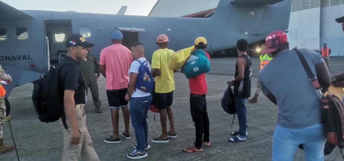 Colombianos que cometieron delito en Panamá fueron expulsados y deportados del país