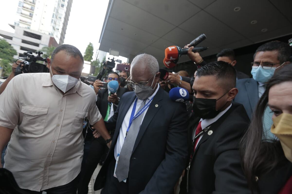 A la defensiva. Magistrado Cedalise se niega a dar declaraciones en medio de la Cumbre Judicial Iberoamericana