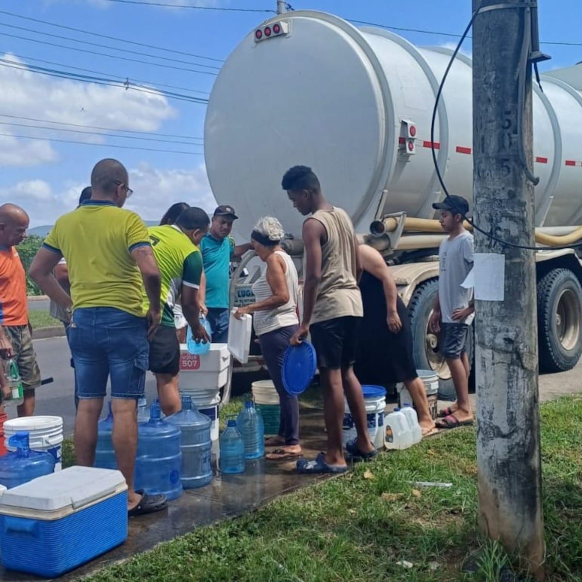 Vecinos de Bethania se cansan: convocan cierre por falta de agua