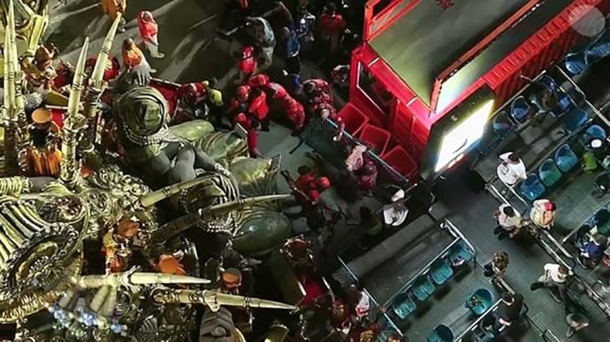 Carnaval de Río: accidente con carroza siembra pánico en pleno desfile
